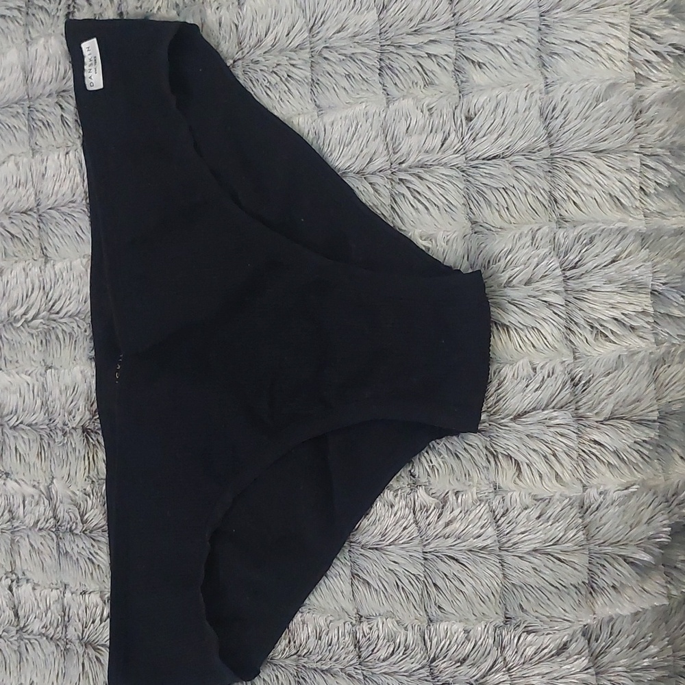 Danskin XL‎